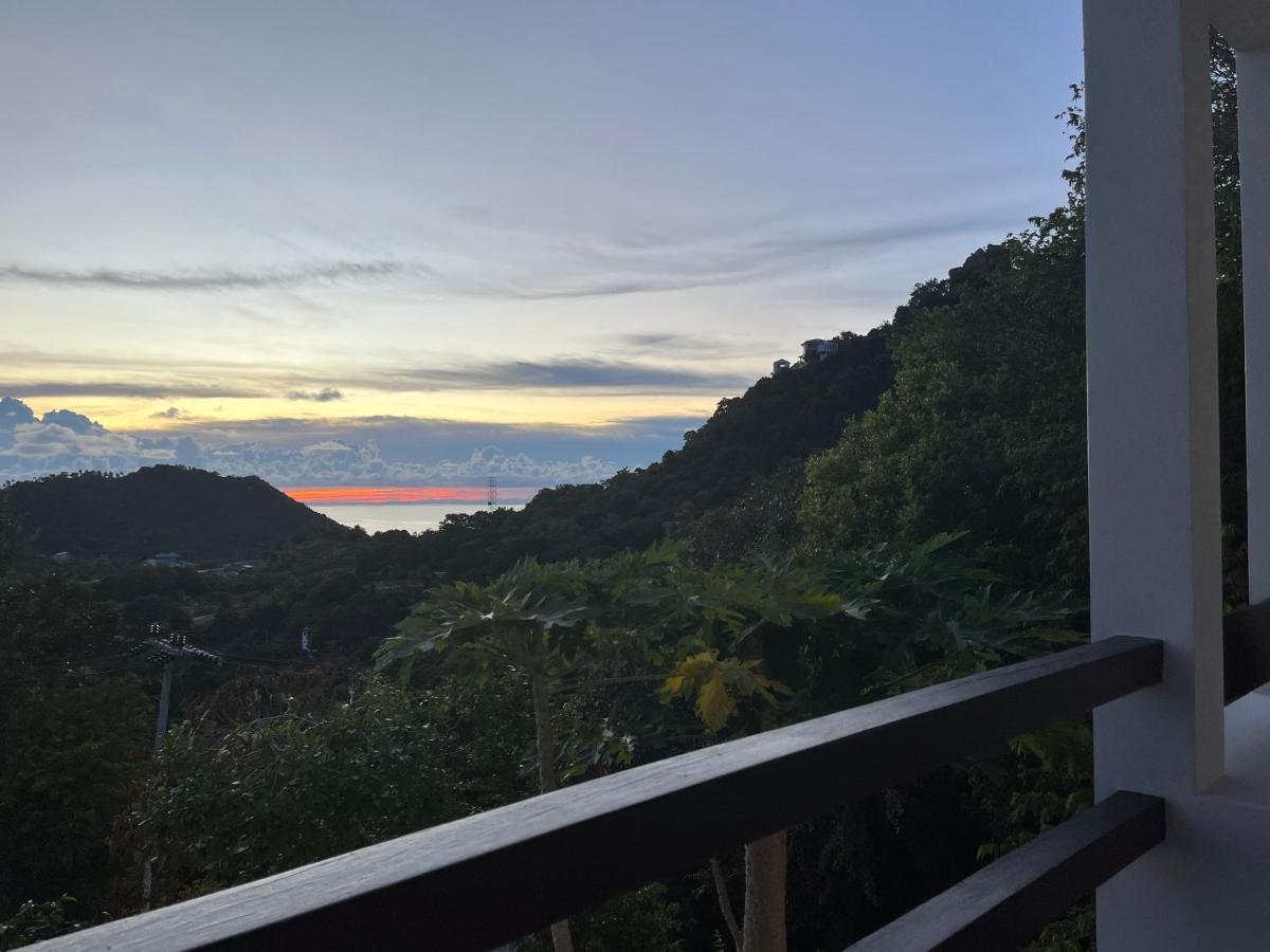 Kohtao Studios Sunset Koh Tao Exterior photo